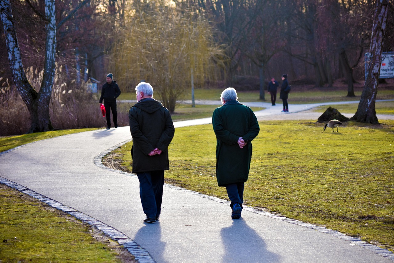 Warum immer wieder Senioren Opfer bei Betrugsmaschen werden